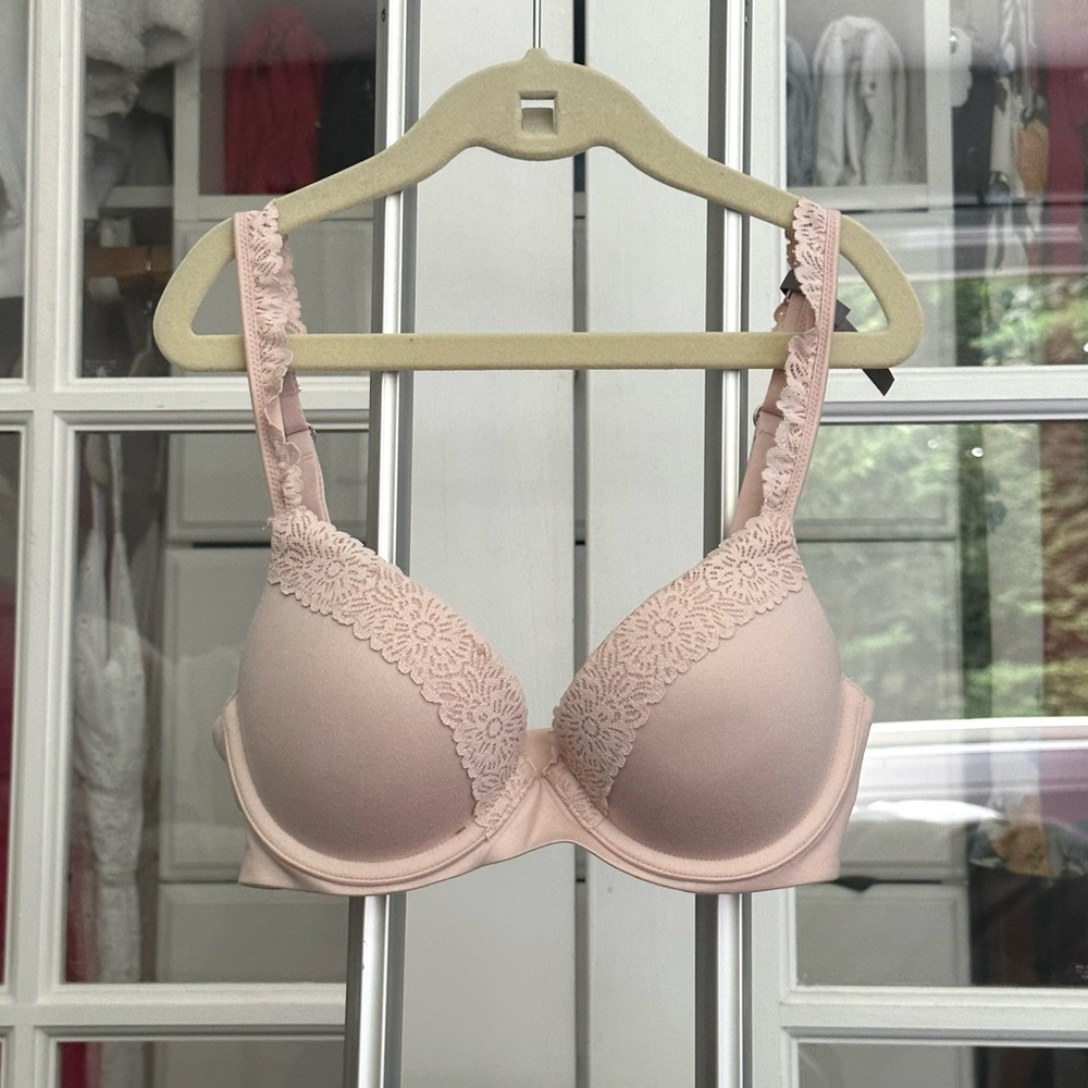 Aerie Light Blush Pink Underwire Push Up Bra with floral lace trim size 30C